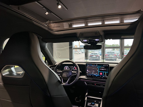 Volkswagen Tiguan 21 of 26