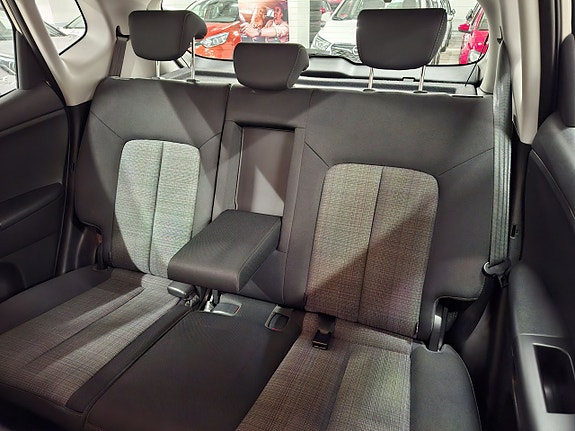 Kia Venga 23 of 23