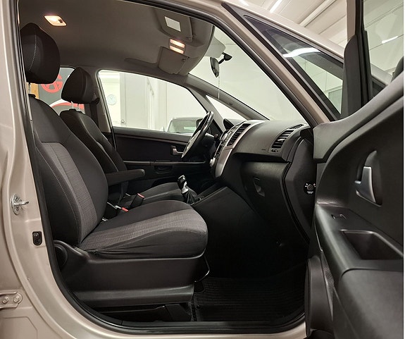 Kia Venga 20 of 23