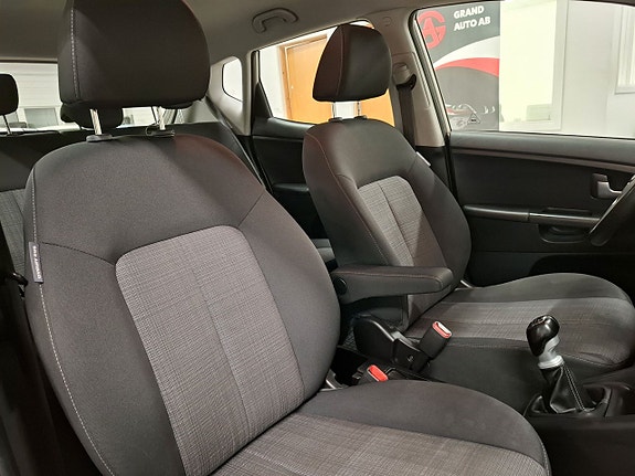 Kia Venga 21 of 23