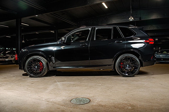 BMW X5 M 3 of 5