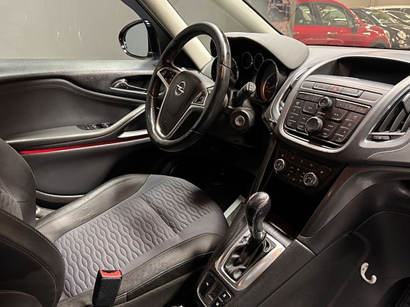 Opel Zafira Tourer 10 of 11