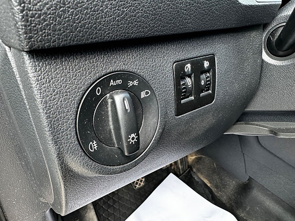 Volkswagen Caddy 16 of 19