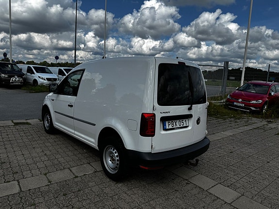Volkswagen Caddy 2 of 5