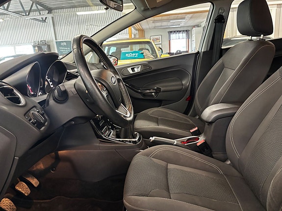 Ford Fiesta 7 of 8