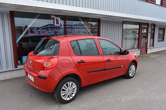 Renault Clio 6 of 16