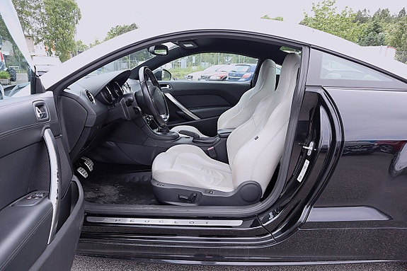 Peugeot RCZ 14 of 17