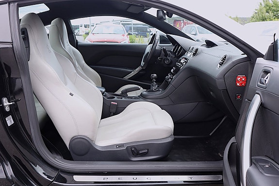 Peugeot RCZ 13 of 17
