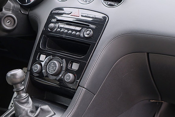 Peugeot RCZ 12 of 17