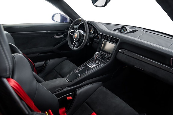 Porsche 911 GT3 RS 21 of 27