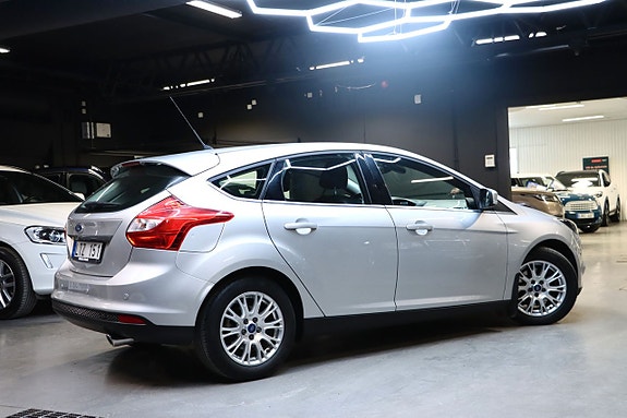 Ford Focus 7 of 27