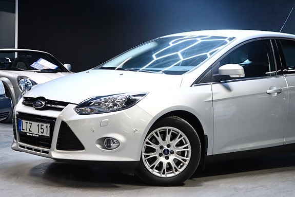 Ford Focus 4 of 27