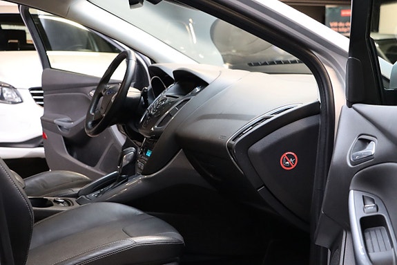 Ford Focus 15 of 27