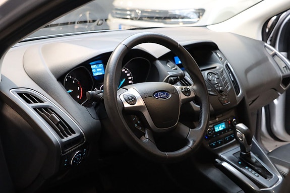 Ford Focus 11 of 27