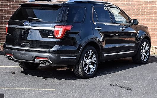 Ford Explorer 3 of 5