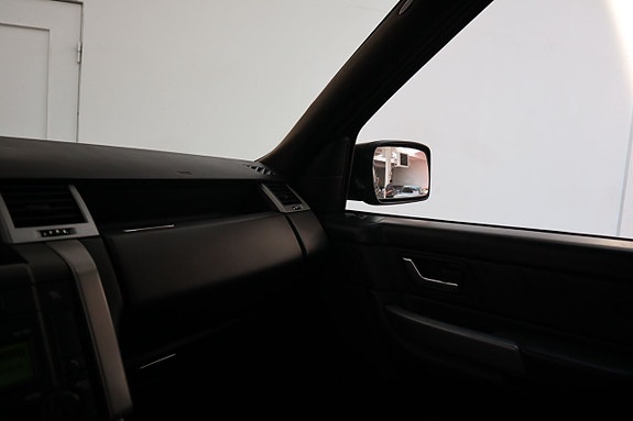 Land Rover Range Rover Sport 22 of 23