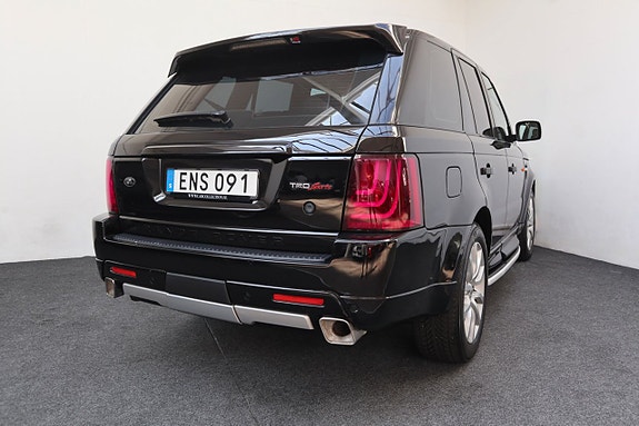 Land Rover Range Rover Sport 5 of 5