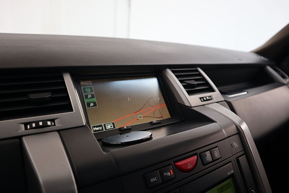 Land Rover Range Rover Sport 15 of 23