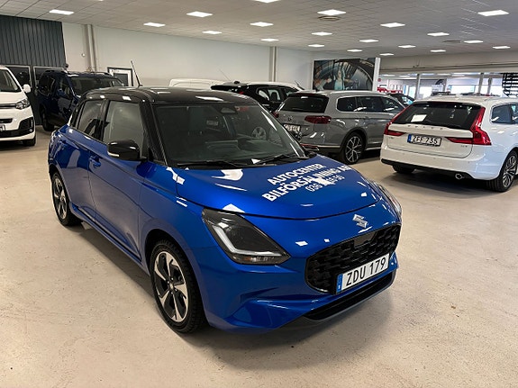 Suzuki Swift 3 of 5