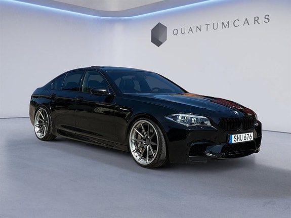 BMW M5 8 of 27