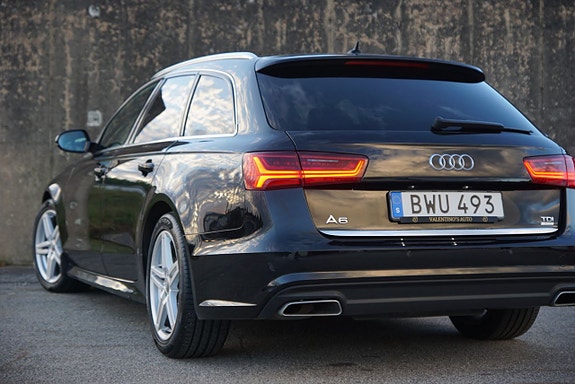 Audi A6 5 of 23
