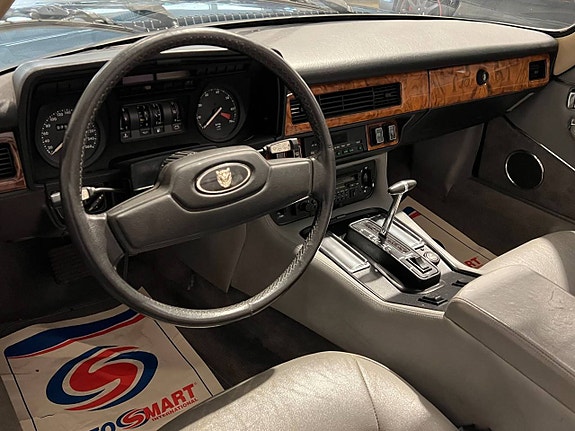 Jaguar XJS 13 of 15