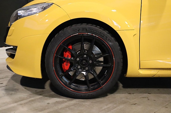 Renault Megane 17 of 24