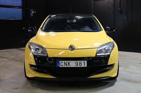 Renault Megane 2 of 24