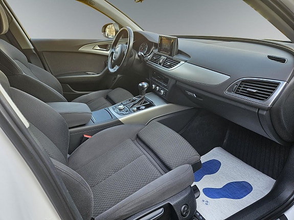 Audi A6 12 of 19