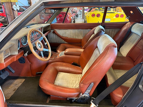 De Tomaso Pantera 23 of 30