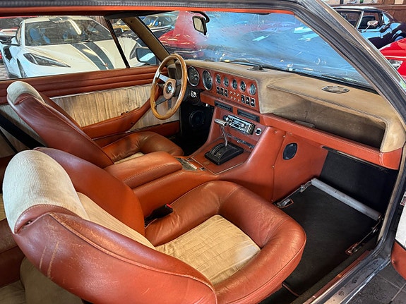De Tomaso Pantera 21 of 30