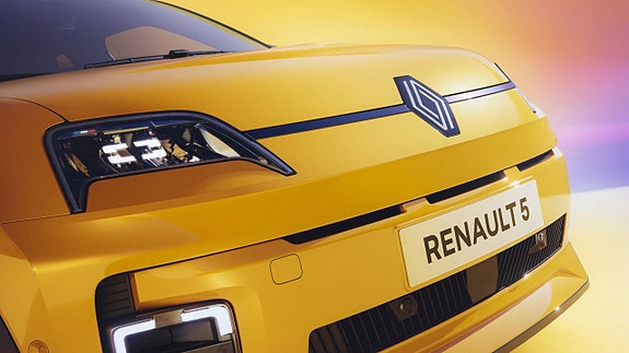 Renault 5 3 of 17