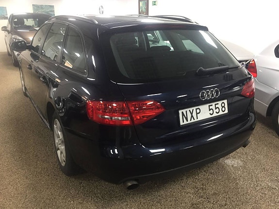 Audi A4 4 of 5
