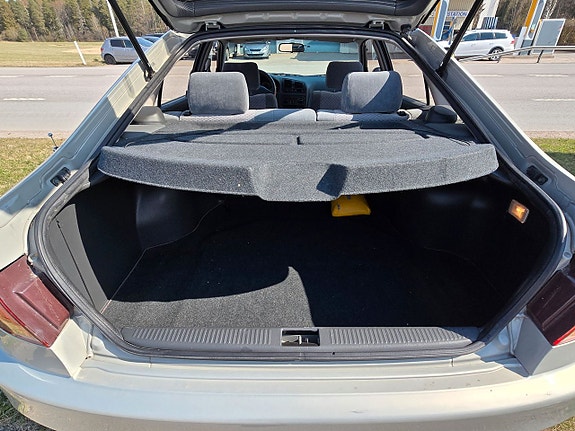 Mitsubishi Galant 12 of 15