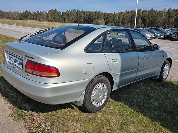 Mitsubishi Galant 5 of 5