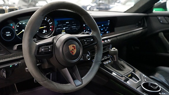 Porsche 911 17 of 27