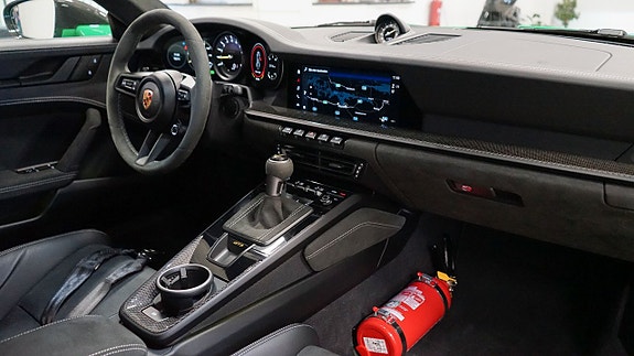 Porsche 911 20 of 27