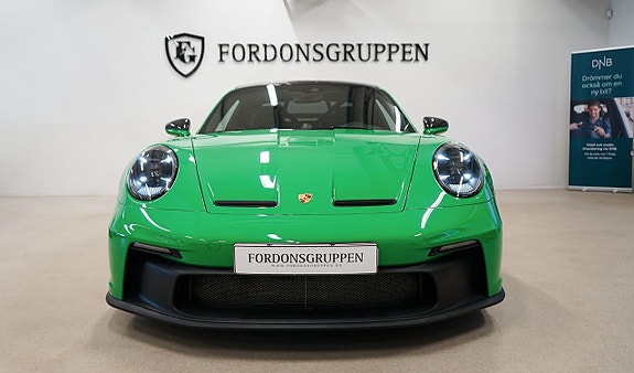 Porsche 911 9 of 27