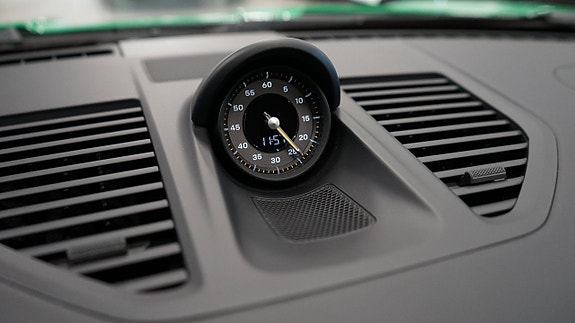 Porsche 911 27 of 27