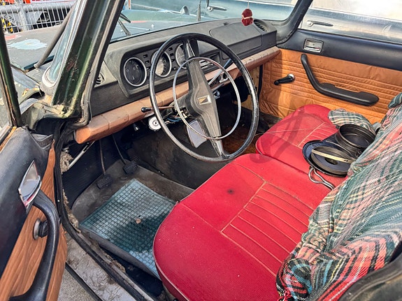 Peugeot 404 23 of 30