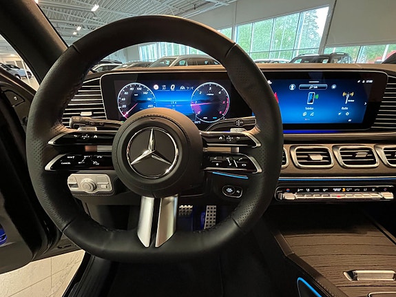 Mercedes-Benz GLS450 d 9 of 11