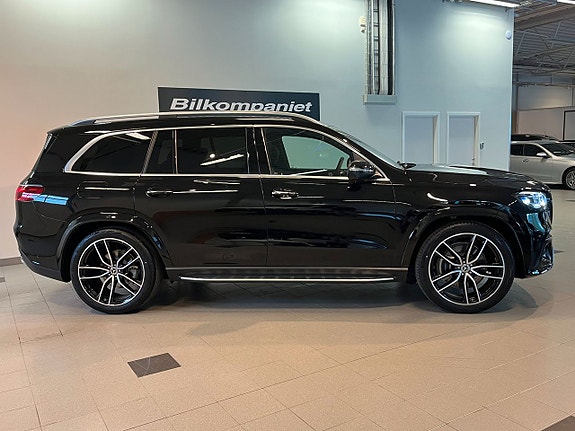 Mercedes-Benz GLS450 d 2 of 11