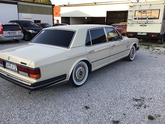 Rolls Royce Silver Spur 25 of 30