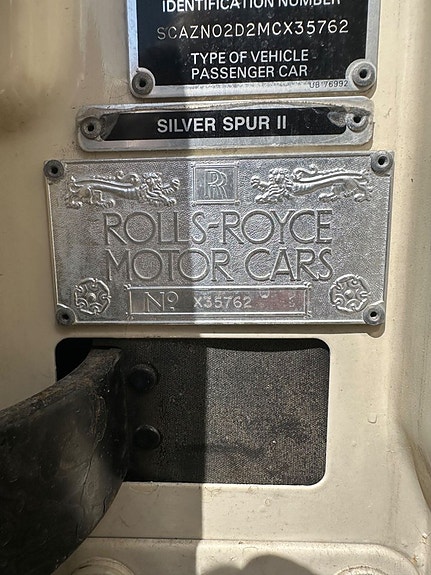 Rolls Royce Silver Spur 14 of 30