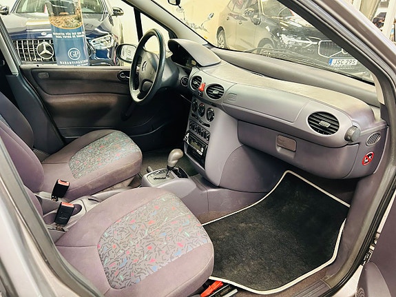 Mercedes-Benz A140 13 of 14