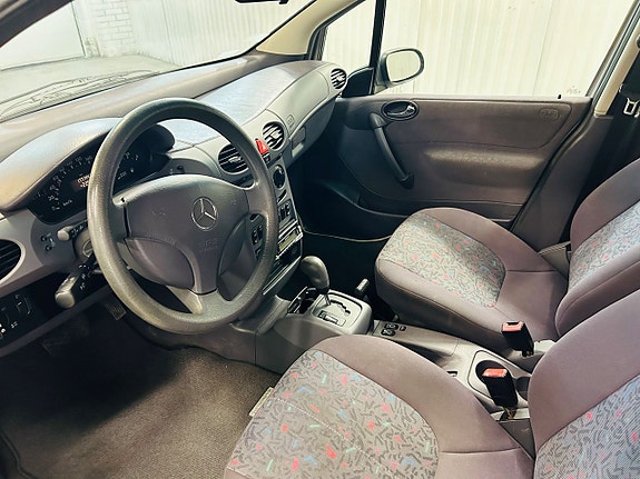 Mercedes-Benz A140 10 of 14