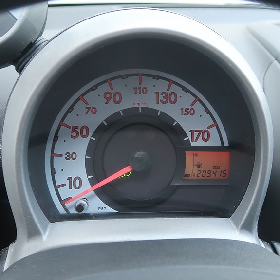 Peugeot 107 10 of 13