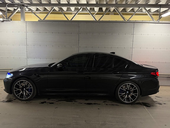 BMW M5 5 of 5
