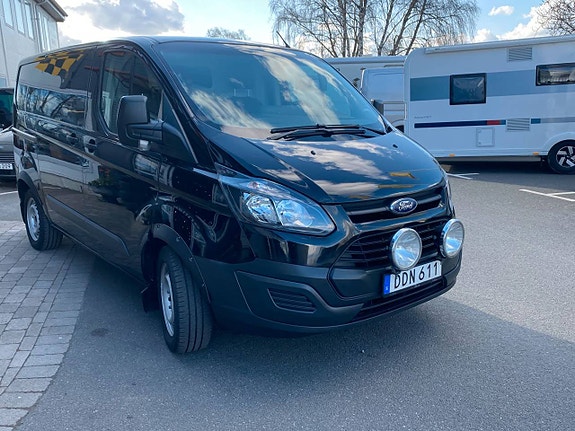 Ford Transit Custom 3 of 11