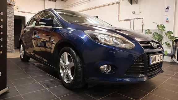 Ford Focus 4 of 12